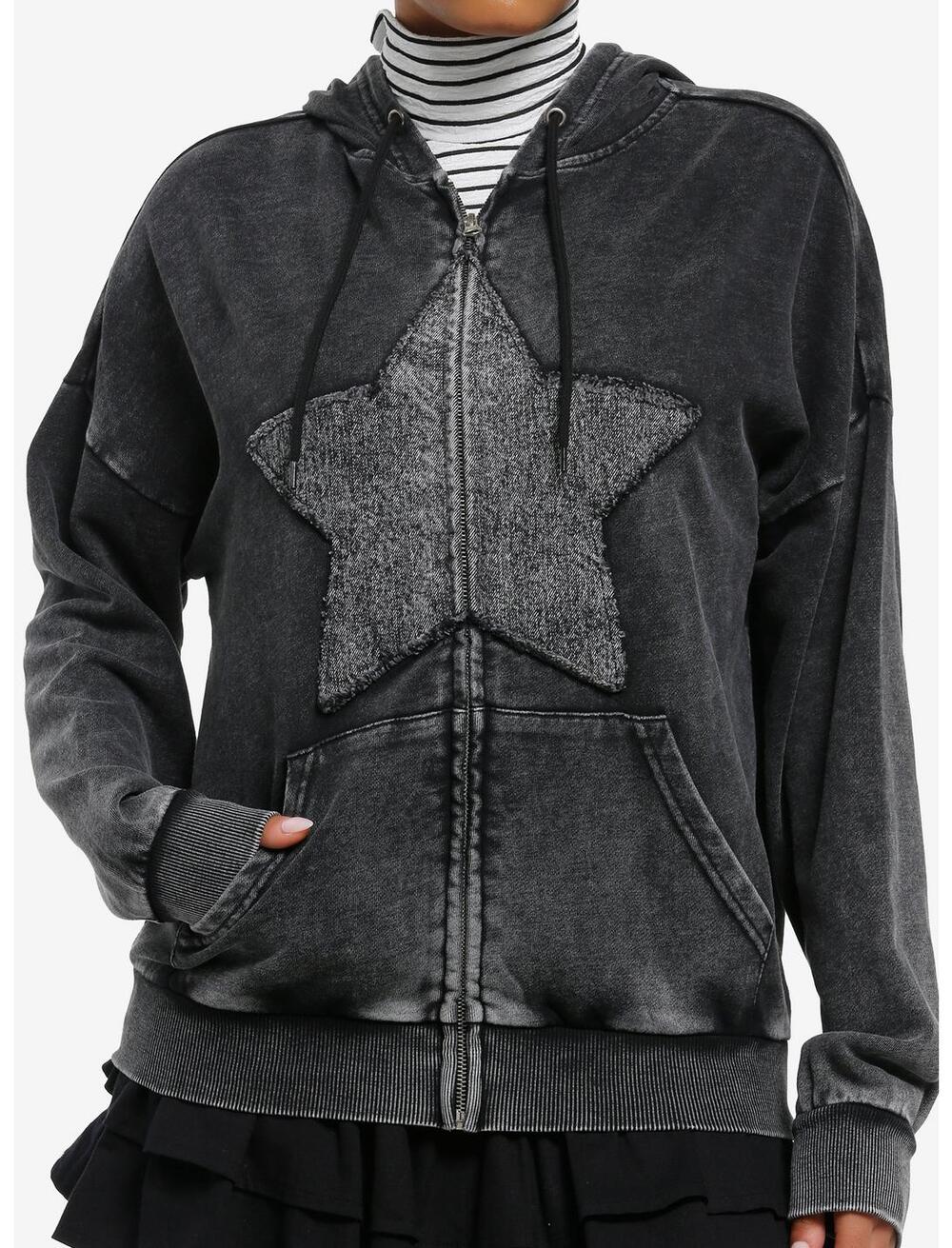 NWT Hot Topic Social Collision Grey Star Washed Girls Hoodie in Black sz Medium